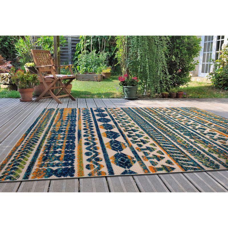 World Rug Gallery Modern Stripes Faded Geometric Indoor/Outdoor Area Rug