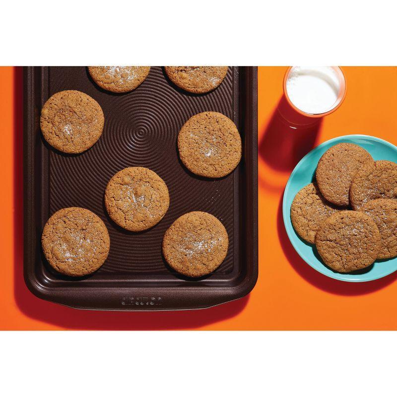 Circulon Nonstick Cookie Sheet Set Chocolate Brown: Steel Baking Pan, Even-Heating, Dishwasher & Oven Safe, 16.5"x12.1"