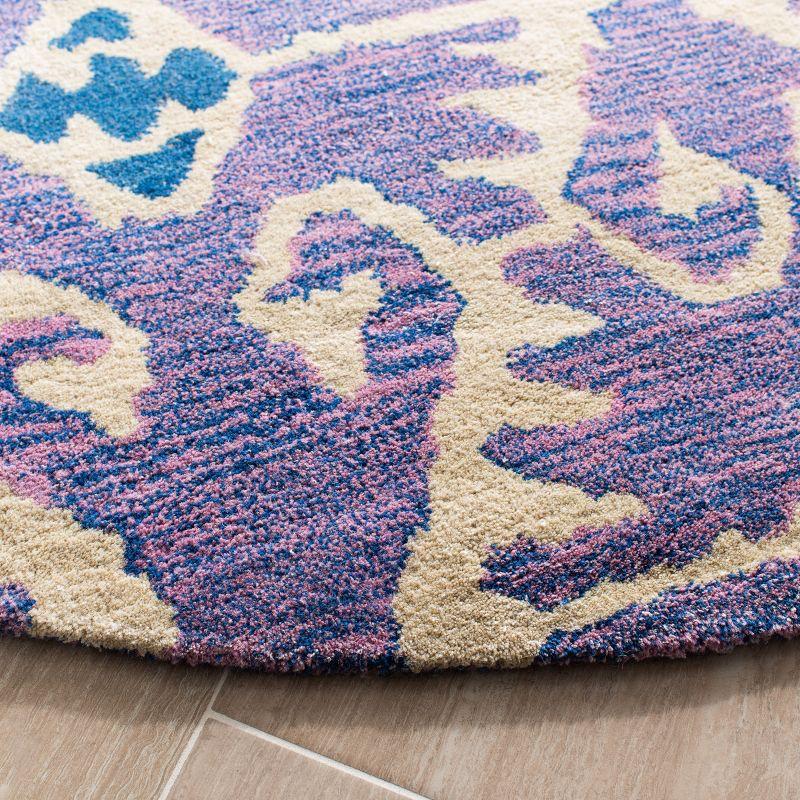 Wyndham WYD323 Hand Tufted Indoor Area Rug - Lavander/Ivory - 7'x7' - Safavieh