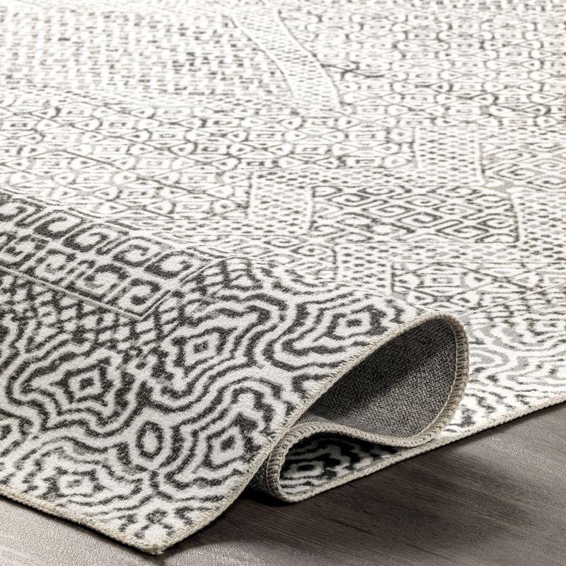 Nuloom Abstract Machine Washable Area Rug