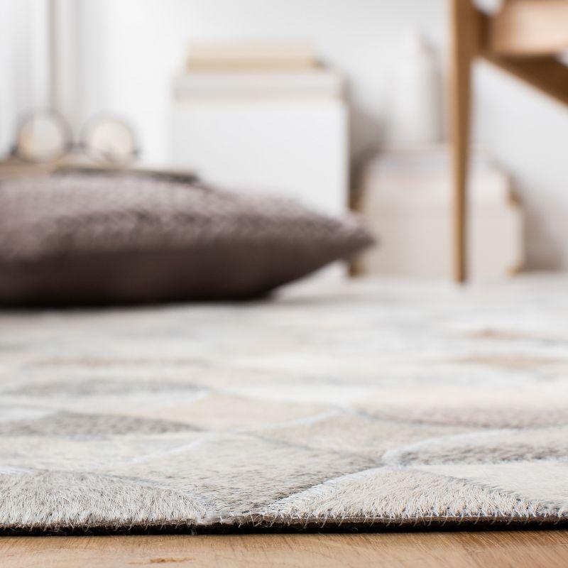 Studio Leather STL231 Hand Woven Indoor Accent Rug - Ivory/Grey - 3'x5' - Safavieh