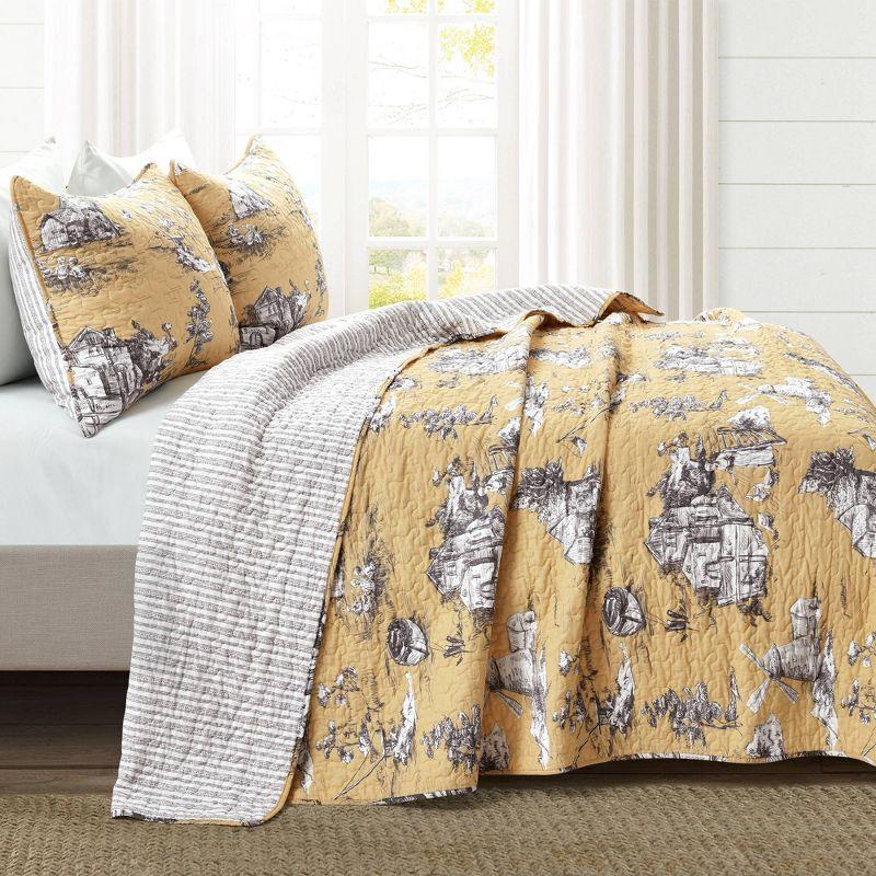 Reyna Reversible Quilt Set (Set of 3)