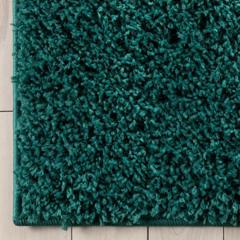 Well Woven Elle Basics Emerson Textured 7'10" x 9'10" Green Area Rug