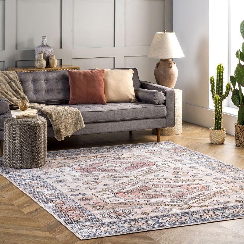 Peach Tribal Motif Easy-Care Rectangular Synthetic Rug, 2' x 3'