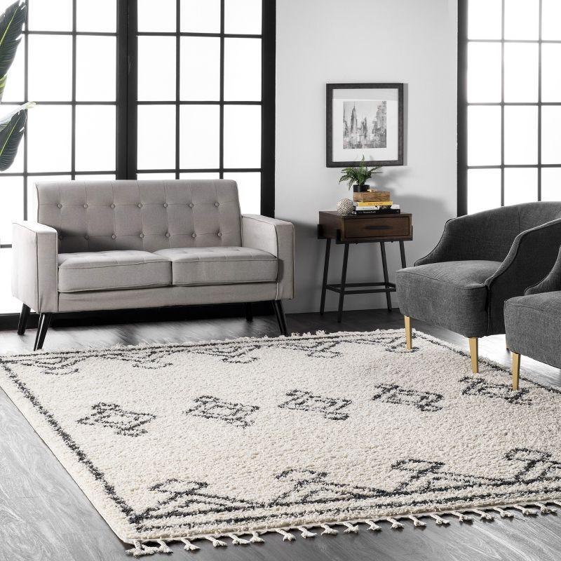 Off-White Synthetic Braided Shag Rug with Moroccan Tassels