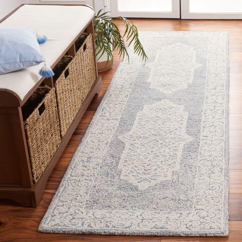 Abstract ABT352 Hand Tufted Area Rug - Ivory/Blue - 4'x6' - Safavieh.