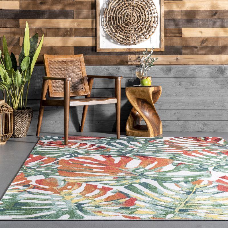 Reversible Multicolor Floral Synthetic 3' x 5' Indoor/Outdoor Rug