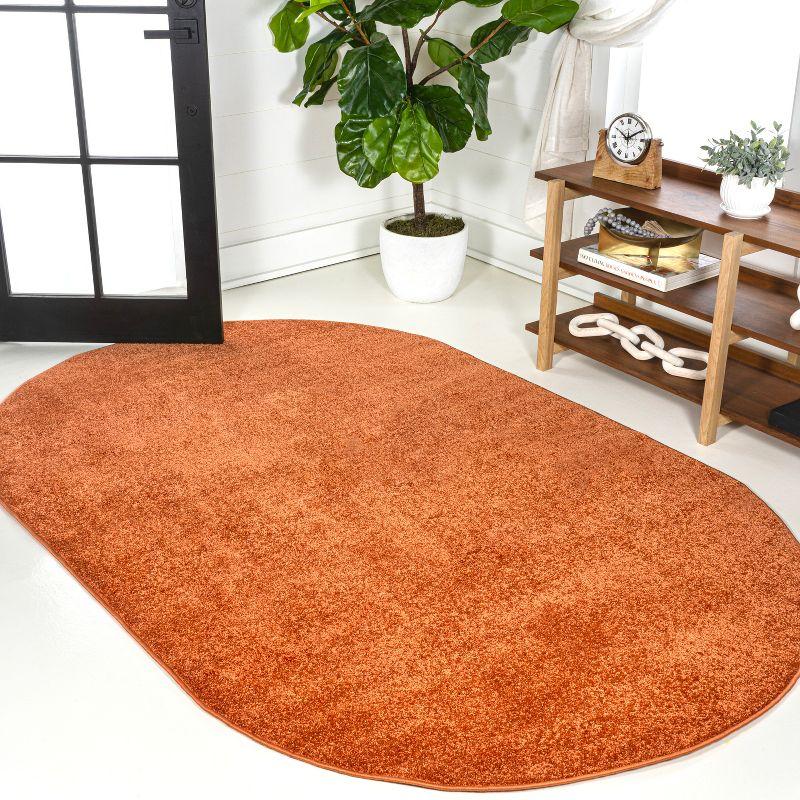 JONATHAN Y Haze Solid Low-Pile Indoor Area Rug