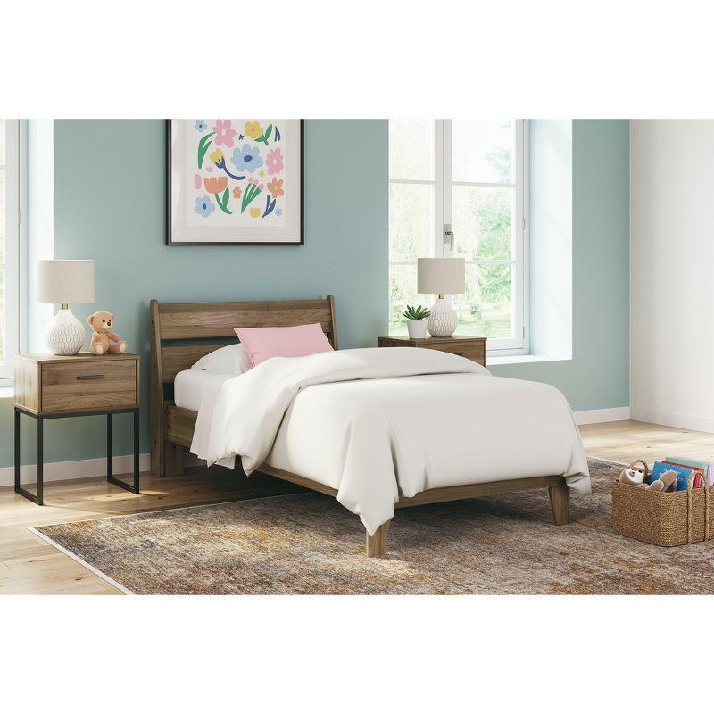 Deanlow Twin Light Brown Wood Transitional Platform Bed