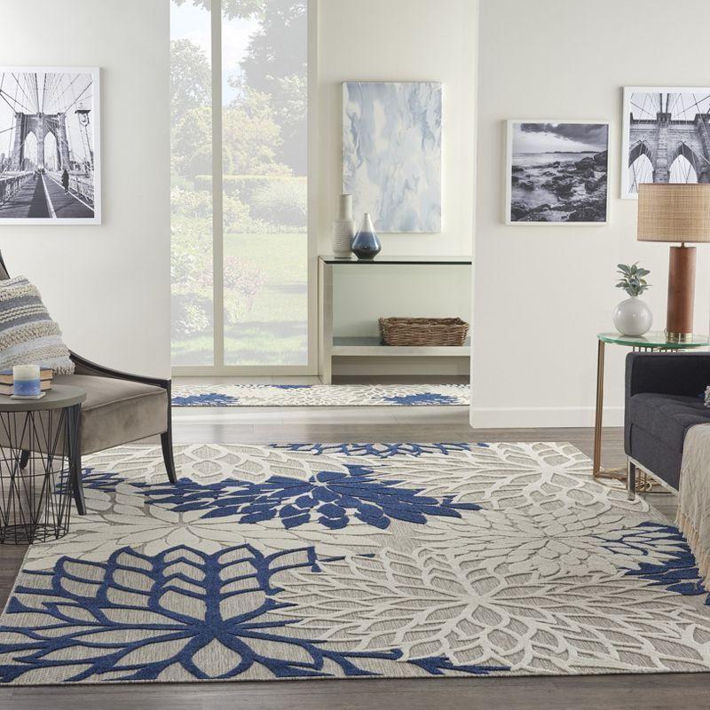 Blue Floral Synthetic Round Flat Woven Area Rug