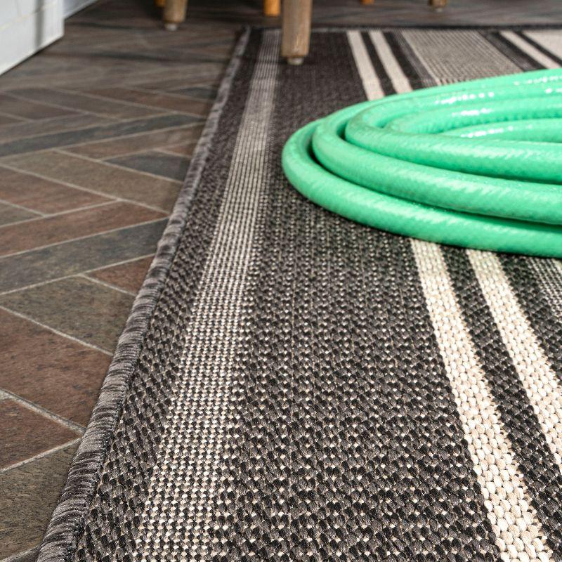 8' x 10' Haynes Modern Double Stripe Indoor/Outdoor Area Rug, Black/Cream - JONATHAN Y