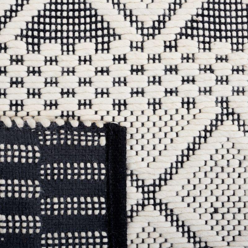 Natura NAT853 Hand Woven Area Rug - Ivory/Black - 3'x5' - Safavieh.