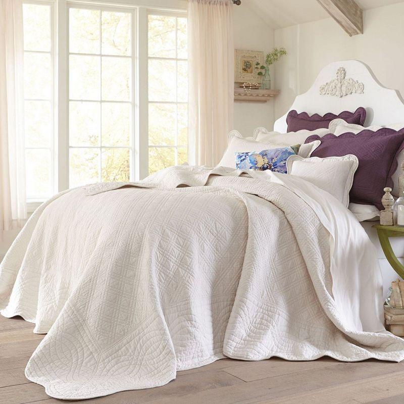 BrylaneHome Florence Oversized Bedspread - Full, Ecru