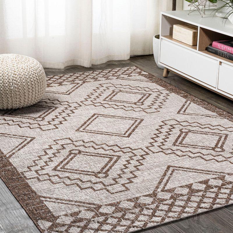 4'x6' Marokko Diamond  Medallion Indoor/Outdoor Area Rug, Beige/Brown - JONATHAN Y