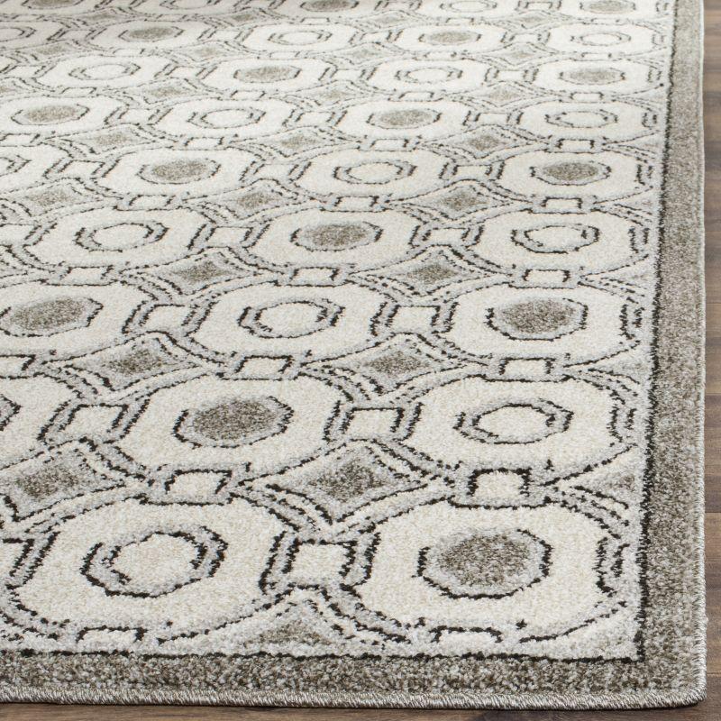 Amherst AMT431 Power Loomed Indoor Area Rug - Ivory/Grey - 7'x7' - Safavieh