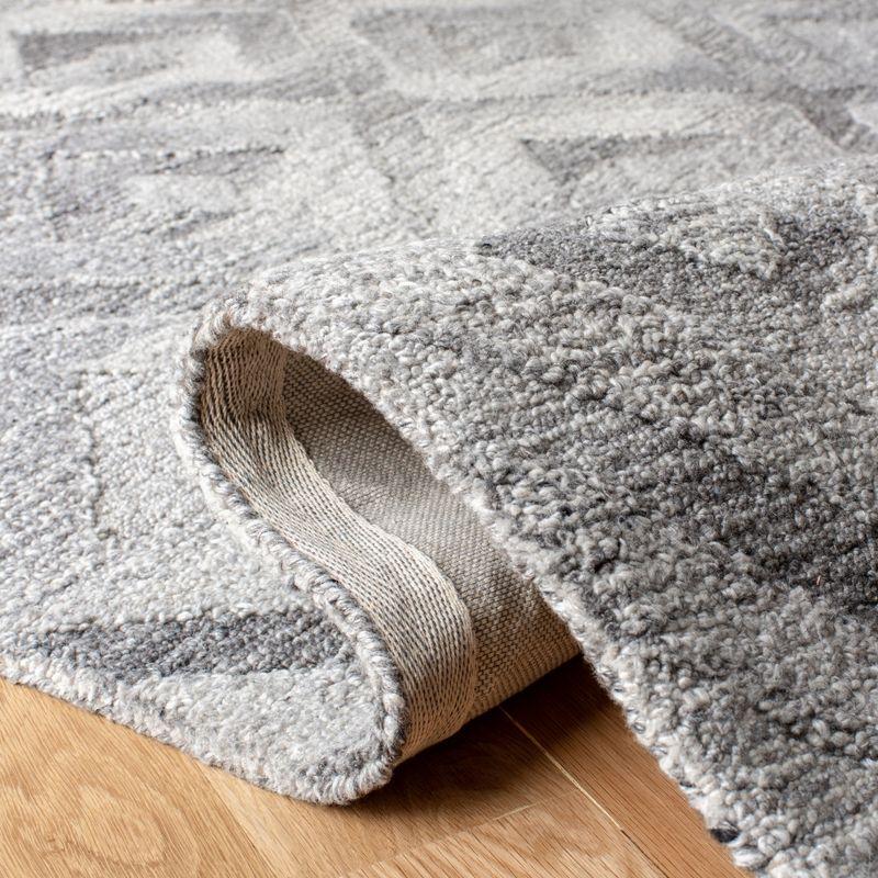 Gray Abstract Handmade Tufted Wool and Viscose Rug, 6' x 9'