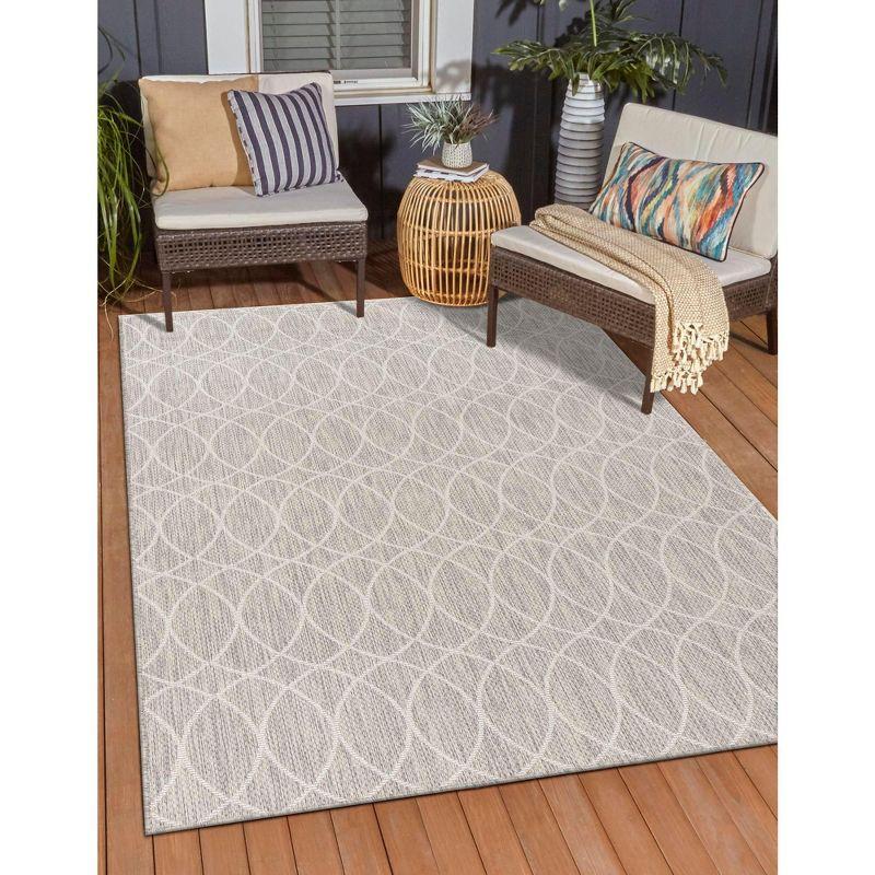 Light Gray Geometric 9' x 12' Outdoor Area Rug