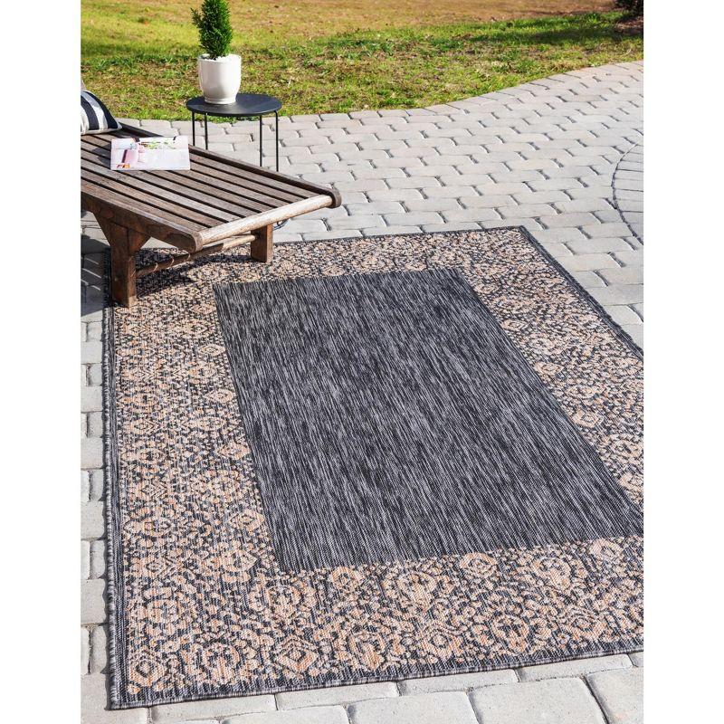 Unique Loom Outdoor Border Area Rug