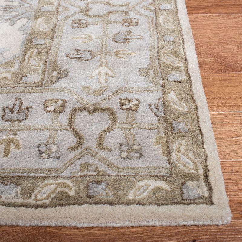 Hand-Tufted Elegance Square Wool Rug in Gray - 7' x 7'