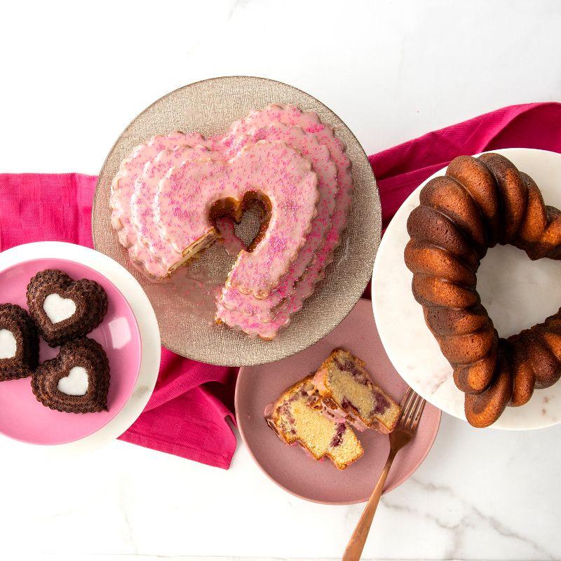 Nordic Ware Elegant Heart Bundt®