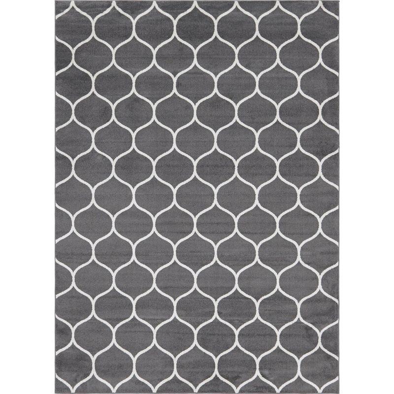 Lattice Frieze Dark Gray 8' x 11' Easy-Care Area Rug