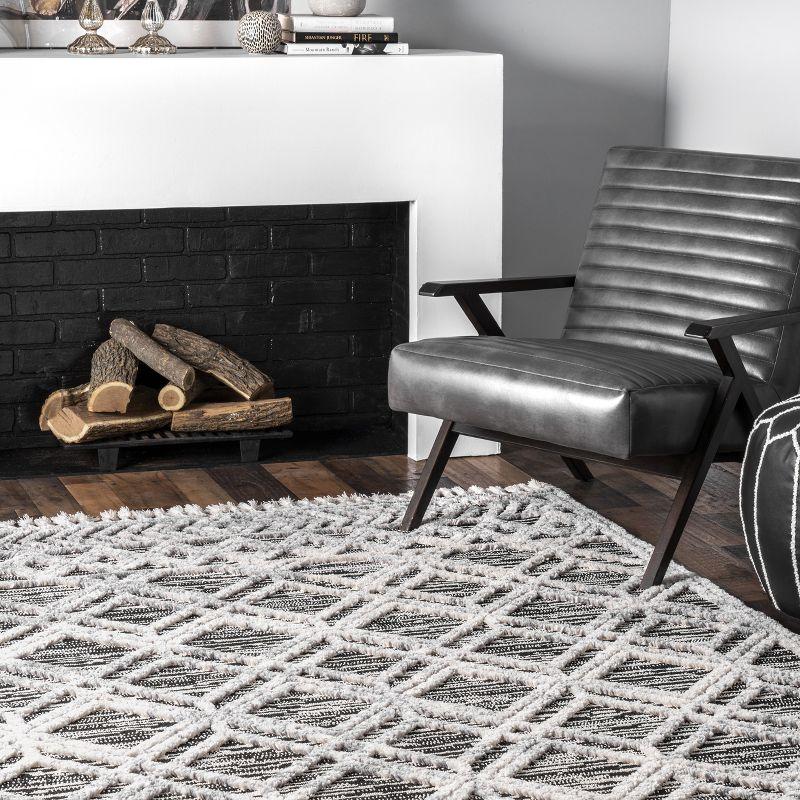Nuloom 4x6 Ansley Moroccan Tassel Indoor Area Rug, Grey, High-Low Textured Bohemian Design, Plush High Pile, Stain Resistant, Bedroom, Living Room