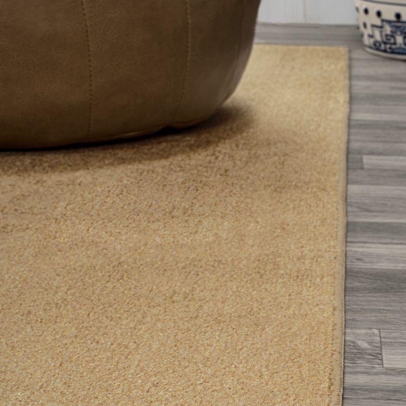 JONATHAN Y Twyla Classic Solid Low-Pile Machine-Washable Area Rug