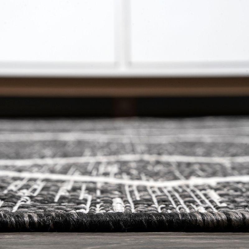 2'x10' Carwa  Diamond Trellis Indoor/Outdoor Runner Rug, Black/Ivory - JONATHAN Y