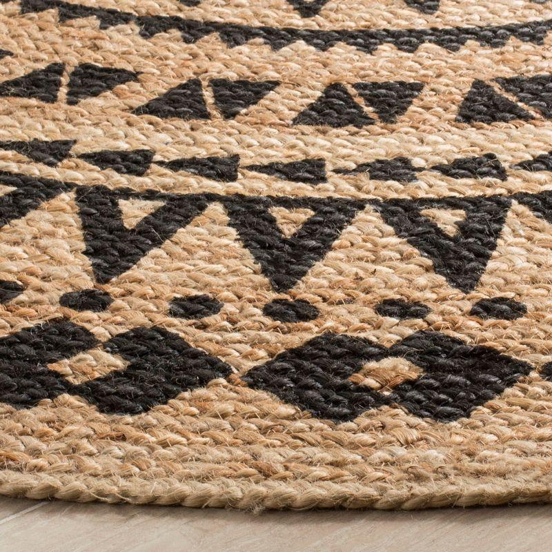 Natural Fiber NF802 Hand Woven Indoor Area Rug - Black/Natural - 5' Round - Safavieh