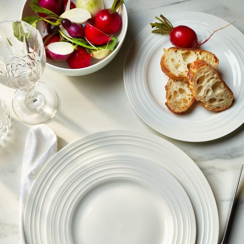 White Porcelain Swirl Design 16-Piece Dinnerware Set