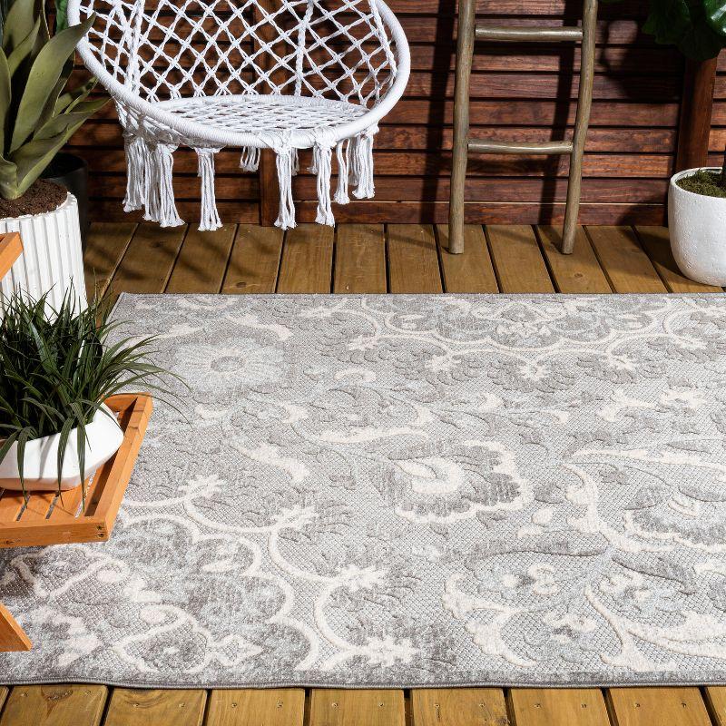 Modern Moroccan Medallion 4' x 6' Gray Synthetic Area Rug