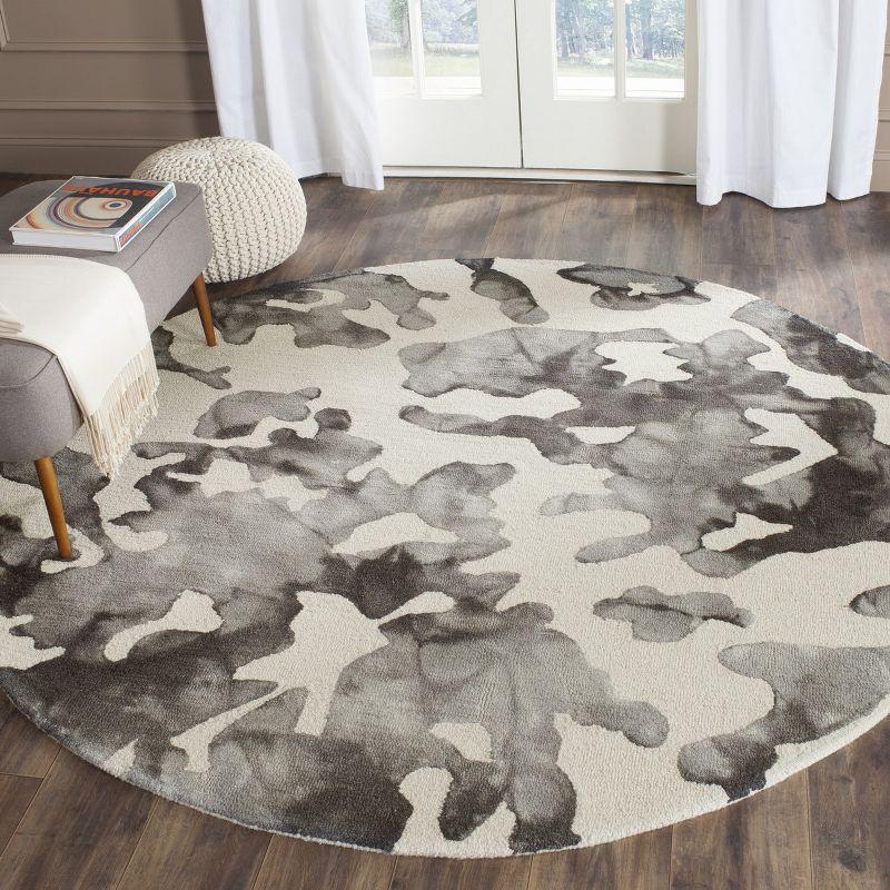 Dip Dye DDY517 Hand Tufted Area Rug  - Safavieh