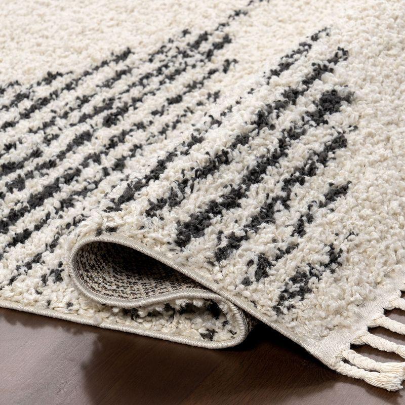 Nuloom Bria Trellis 2x10 Runner Shag Indoor Area Rug for Living Room Bedroom Dining Room Nursery Entryway Hallway, Off White/Charcoal