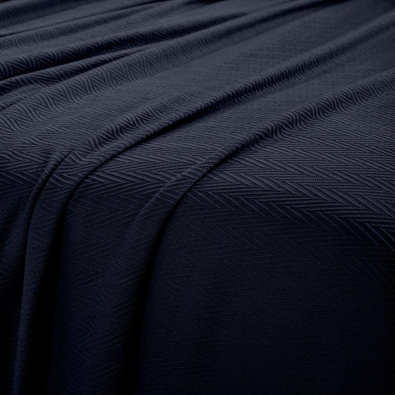 Chevron Zig-Zag Cotton Blanket, Full/Queen, Navy Blue - Blue Nile Mills