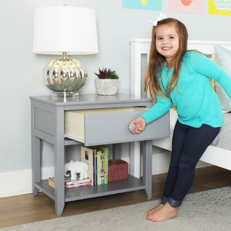 Max & Lily Nightstand with Storage Drawer, Small Solid Wood Bedside, Side Tables for Bedroom