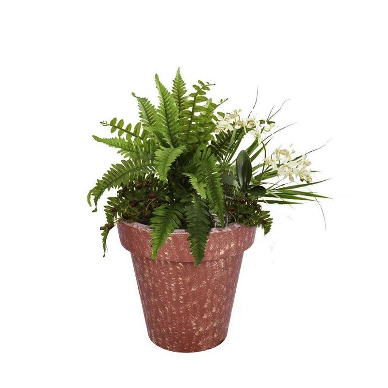 Terracotta Solar-Lit Fiberglass Planter 16" for Outdoor Ambiance