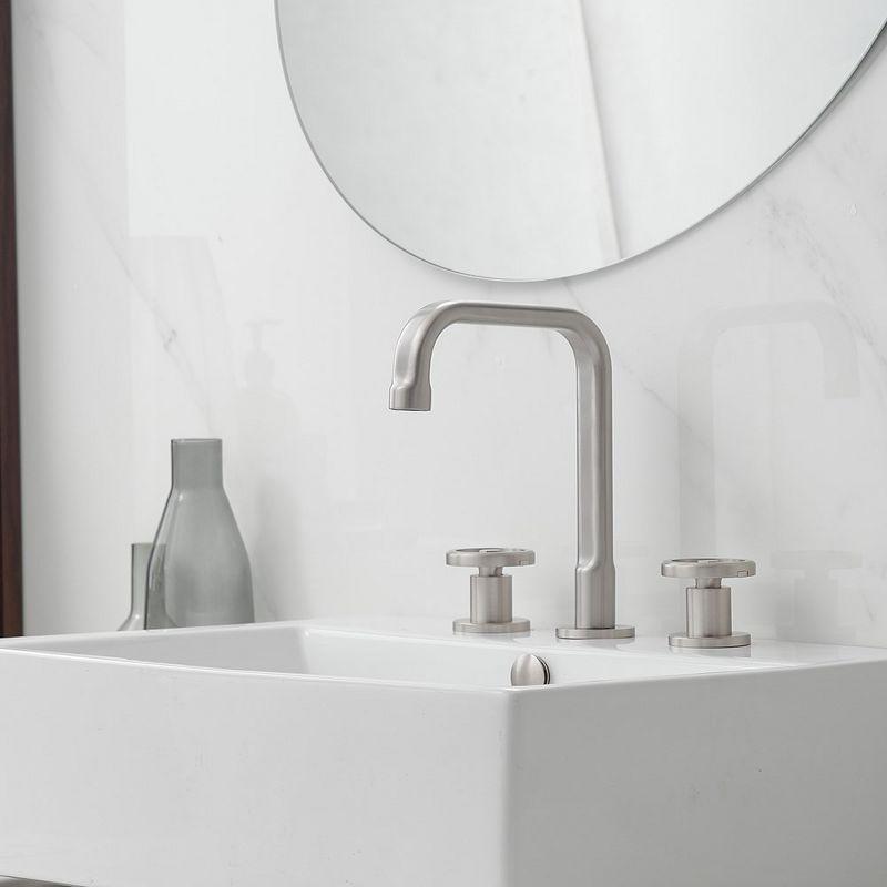 Widespread Single-handle Bathroom Faucet with Drain Assembly