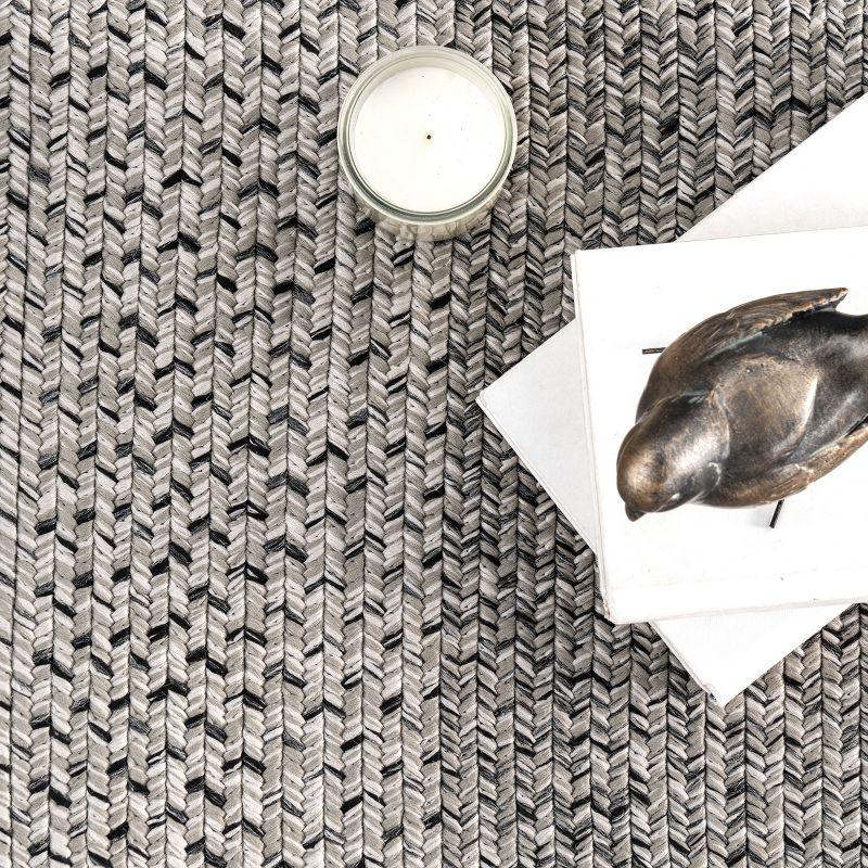 Nuloom Jayda Braided Gradience Indoor/Outdoor Outdoor - Charcoal 5' x 8'