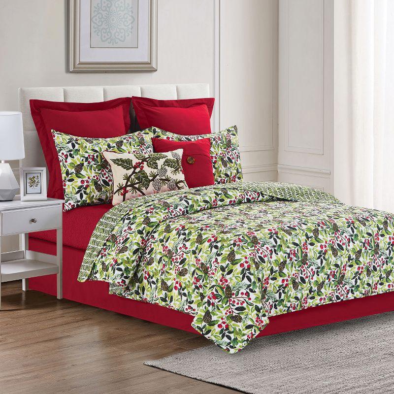 Full Cotton Reversible White Botanical Quilt Set