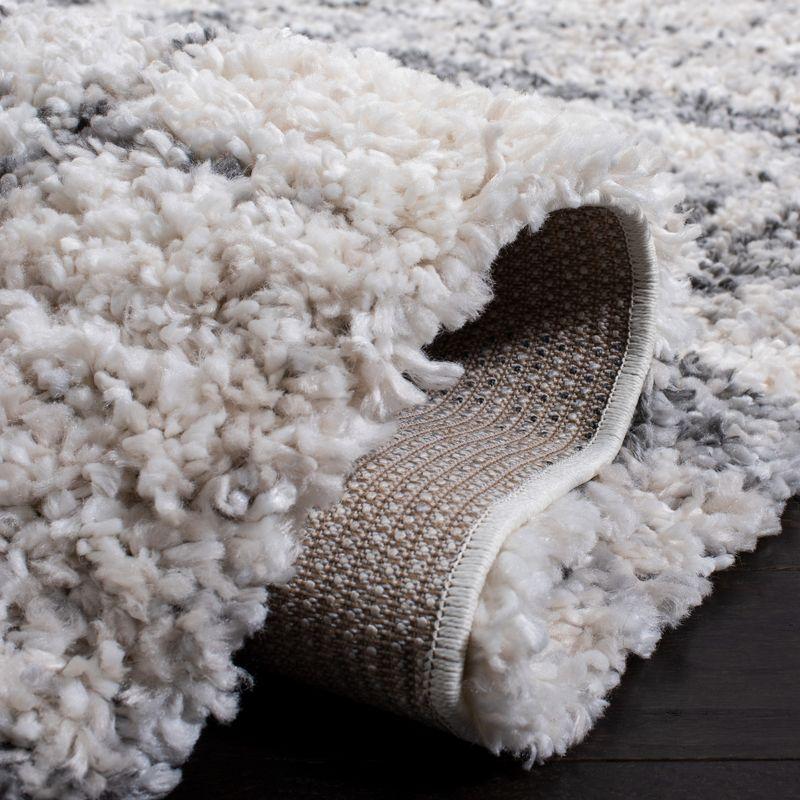 Fontana Shag FNT855 Power Loomed Area Rug - Ivory/Grey - 5'3"x5'3" - Safavieh.