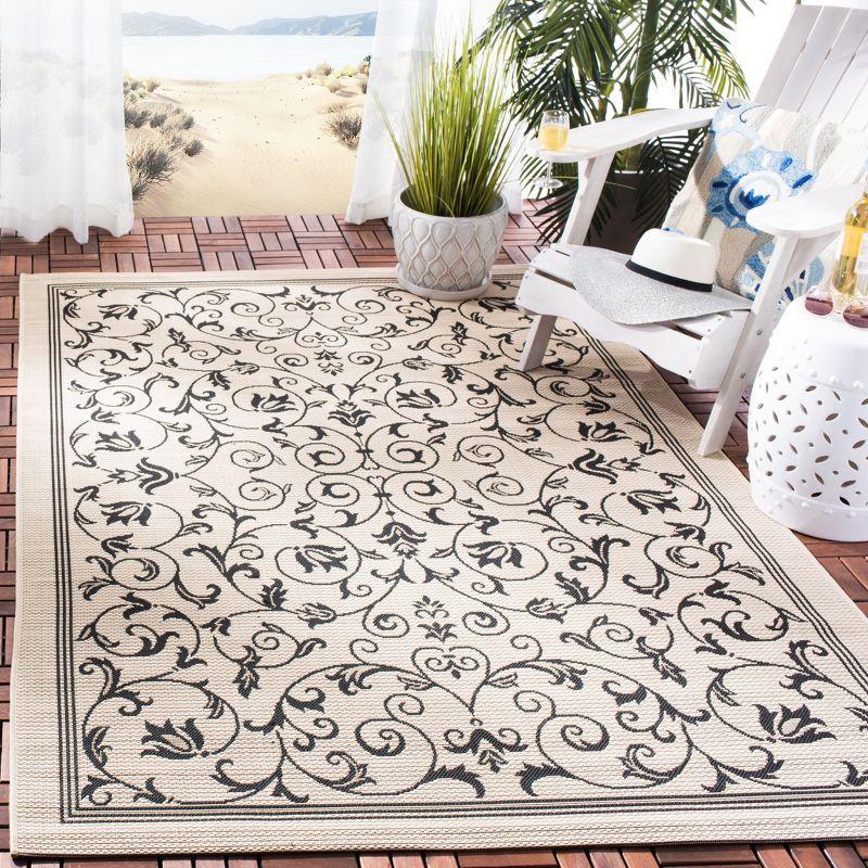 Elegant Courtyard 5' x 7' Black and Sand Synthetic Area Rug