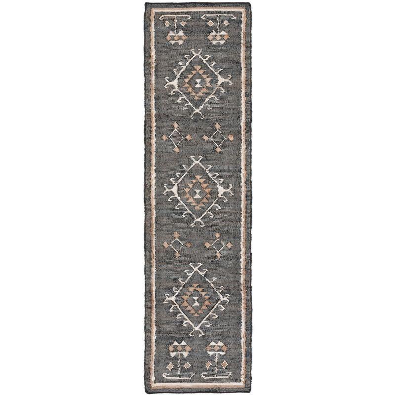 Kilim KLM762 Flat Weave Accent Rug - Black/Ivory - 2'3"x5' - Safavieh