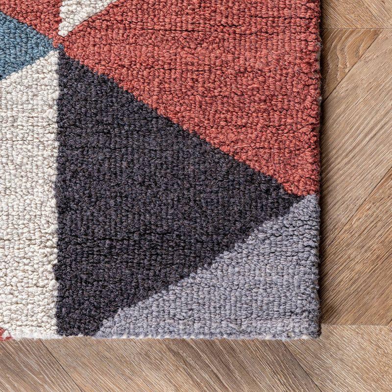 Bianca Triangles Area Rug Blue - nuLOOM