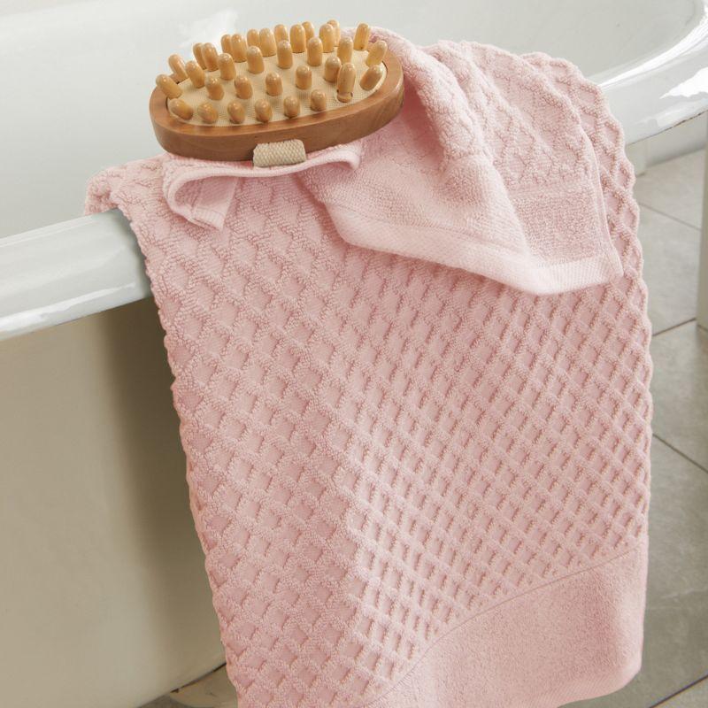 Cotton Quick-Dry Diamond Textured Bath Towel - Great Bay Home