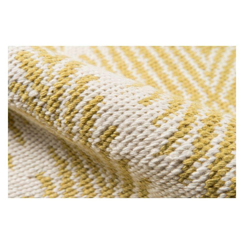 River Geometric Handmade Flatweave Yellow/White Area Rug