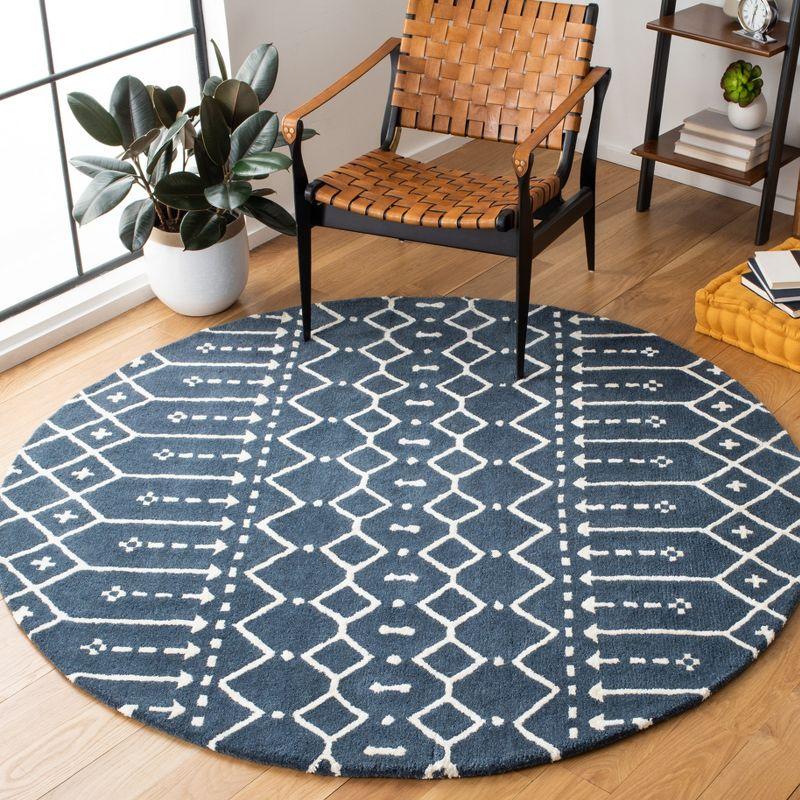 Handmade Tufted Round Navy/Ivory Wool Viscose Rug, 6' Diameter