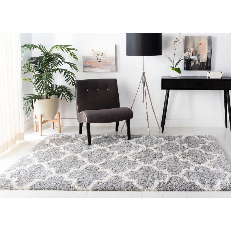 Fontana Shag 800 FNT818 Power Loomed Indoor Area Rug - Grey/Cream - 5'3"x5'3" - Safavieh