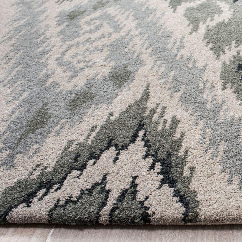 Capri CPR351 Tufted Indoor Area Rug - Multi/Grey - 4'x6' - Safavieh