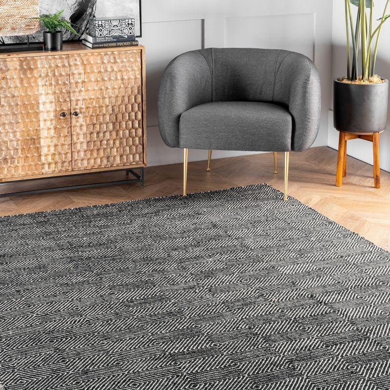 Nuloom Ago Geometric 3x5 Wool Accent Indoor Area Rug for Living Room Bedroom Dining Room Entryway Kitchen, Black/Ivory