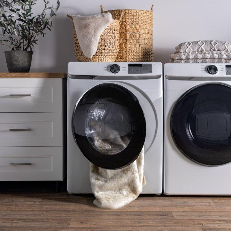 Nuloom Marcia SpinClean Machine Washable Faux Cowhide Area Rug, Shaped 5' x 6' 7", White